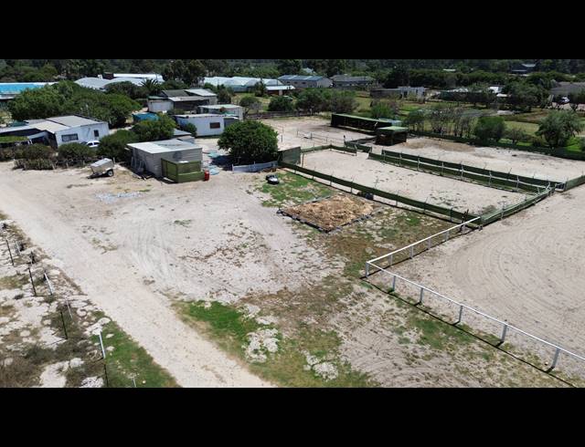 10,743M² SMALLHOLDING FOR SALE IN MORNING STAR
